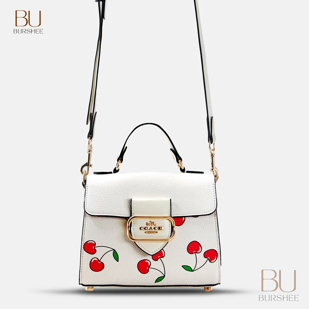 C O A C H crossbody CLASSIC SHAPE